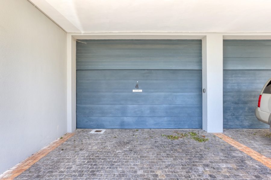3 Bedroom Property for Sale in Higgovale Western Cape